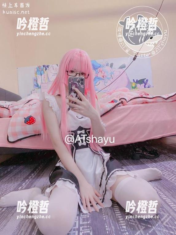 AT鲨 黑丝在楼道里迷失,AT鲨图集下载一键搞定,快来!