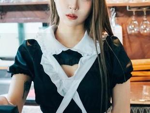 在Bomi(普美)的图包里翻找套装，有效刺激购物欲！