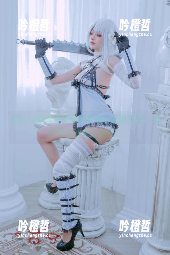 Byoru Byoru这组写真里的套装没让我失望,细节和态度我给满分!