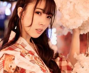 Feilin嗲囡囡 – 苗条的身材,无敌的自信!luna张静燕的美图分享太有感染力了!