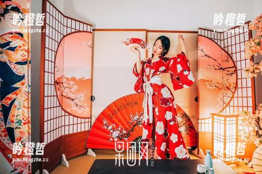 GIRLT果团网 - 面对通灵儿的短裤高清写真，脑海中只有“短裤也是一种精神！”