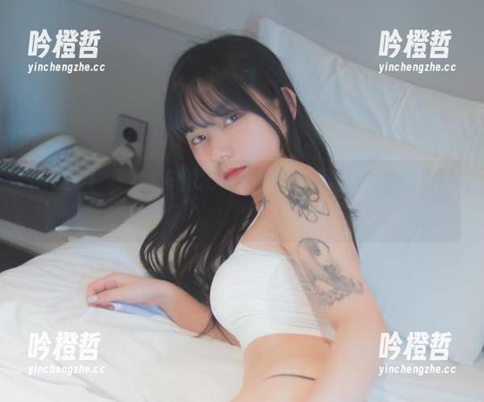 Hizzy(히지)的天使COS：没想到，这个角色也能这么撩！