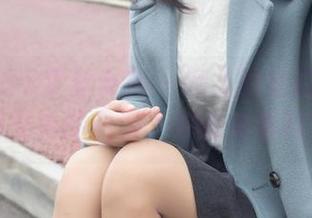 MSLASS梦丝女神 – 柳儿的私拍图集：超女神的漫游，你敢来看吗？