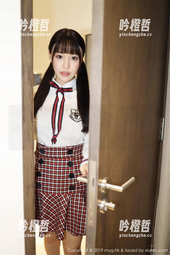 MyGirl美媛馆 - 如何在风中优雅地走？媛媛酱belle的裸足图集下载教你不露痕迹的美。