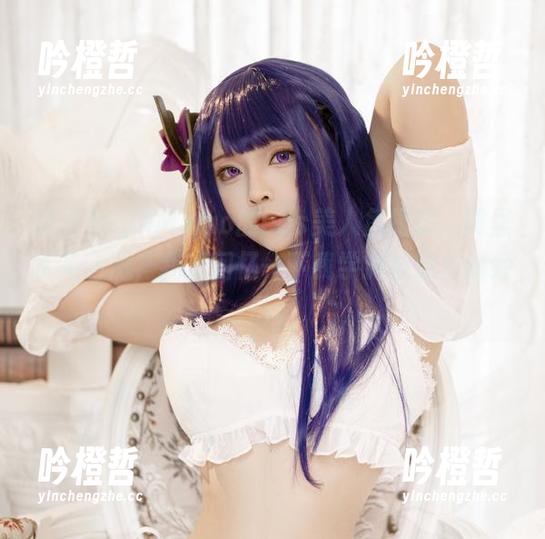 SayoMomo 翻开SayoMomo的cos美人鱼相册,照里水花四溅,我想回忆一下我学游泳的惨痛经历。