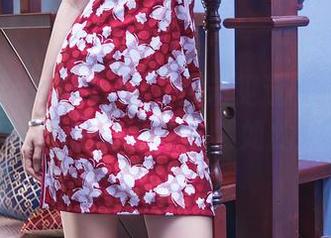 TouTiao头条女神 – 从未见过的阿依努尔瓦娅，最新长腿图片居然如此抓眼球。