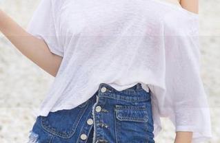 UGirls尤果网 – Mikka涵涵套图更新:清纯如水,清白得让人想多了