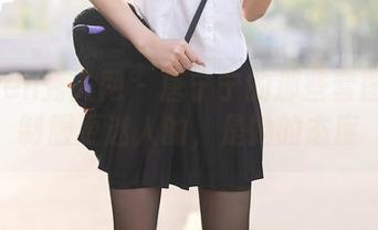 Xiuren秀人网 – 唐宁宁的那些套图:比制服更迷人的,是她的态度