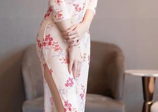 Xiuren秀人网 – 发现娜露selena的水手服写真集,竟让我想起小学时代的隔壁班!