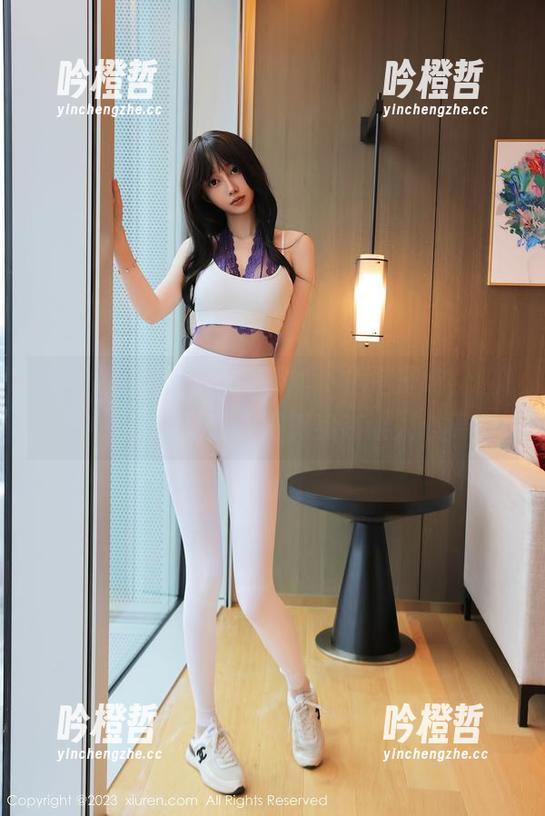 Xiuren秀人网 - 免费的不止是开场，玥儿玥er的油亮私人写真实在让人心痒