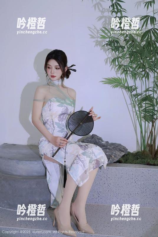 Xiuren秀人网 - 御姐写真教科书，谢忱倬深藏不露的‘气场’，连空气都为她低头！