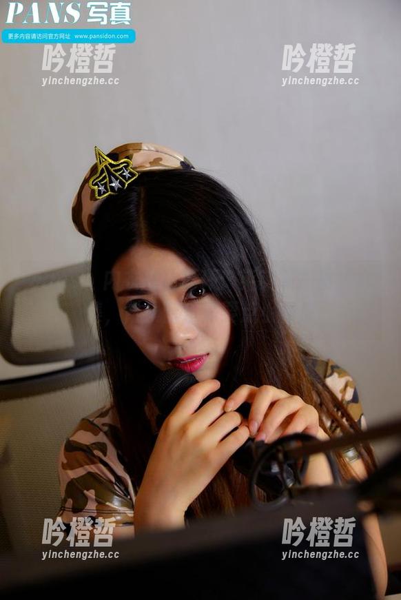 pans-英英 pans - 内衣单曲循环:英英随拍图片合集,背景音乐需要点小调皮