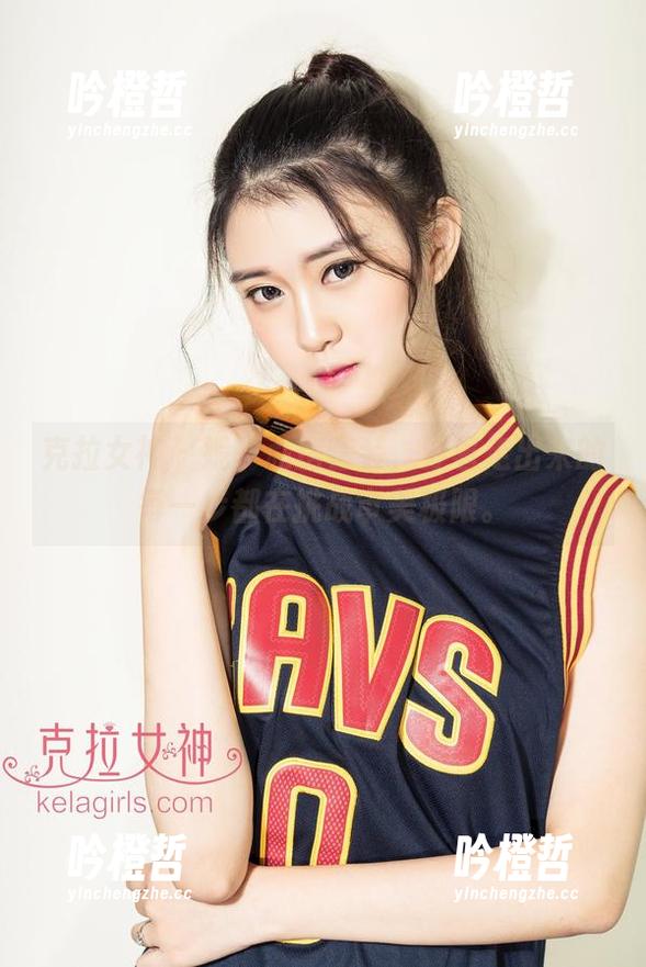 克拉女神-妮子 克拉女神 - 妮子私房套装,穿着走出来的每一步都在挑战审美极限。