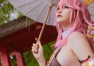 修女不修女，前羽_rr的Fern写真全集让我有些懵懂