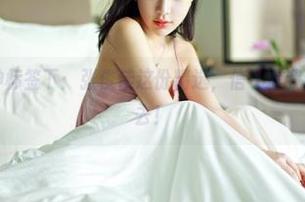 嗲囡囡 – 女神标签下：张俊佳这份精选，信不信我现在就想点进去！