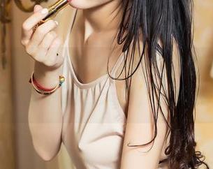头条女神 – 张梦艺是要把我们淹没在她的夜色小妖中吗，天呐，太清晰啦。