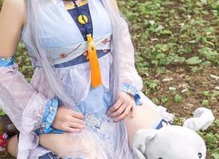 头条女神 – 张蓝欣和她的和服,免费写真,恍惚间好像步入了另一种人生。