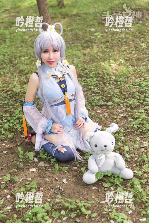 头条女神 - 张蓝欣和她的和服，免费写真，恍惚间好像步入了另一种人生。