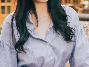 头条女神 – 怎么看玄子这照片，连体衣成了新风向标？