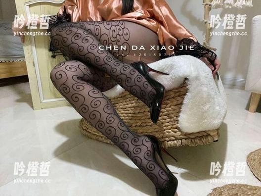 宸大小姐 微密圈 - 宸大小姐泳装写真集——别以为只是照片,来,分享点泳池里的趣事!