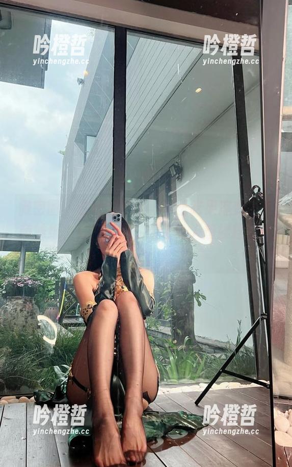 小玉吃果冻 微密圈 - 在线见芭比,小玉吃果冻变身软萌妹纸,高清清晰,看了让人想揉捏的感觉!