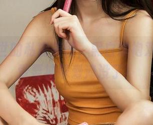 抖娘利世的私房美图，黑白旗袍双子，感觉要被可爱淹没了！
