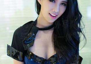 推女郎 – 看沙子全套户外写真,终于理解了“与自然融为一体”!