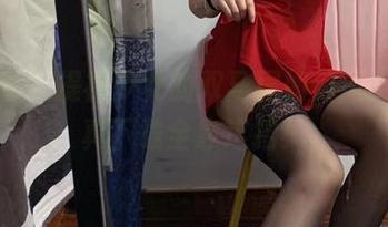微密圈 – 提袜少女的双马尾如何风靡,写真下载全靠这招!