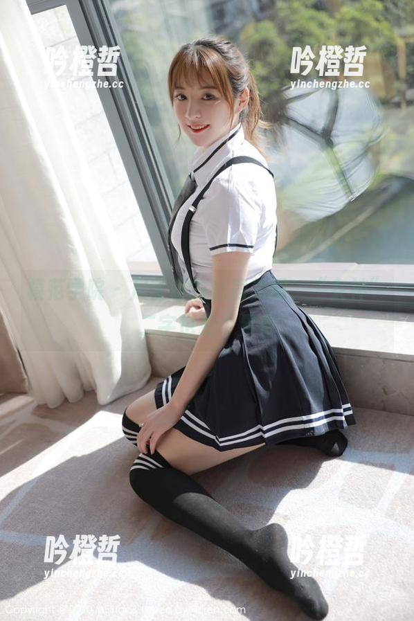 模范学院-月音瞳 模范学院 - 月音瞳的私房美图,“女神”二字也是个累赘