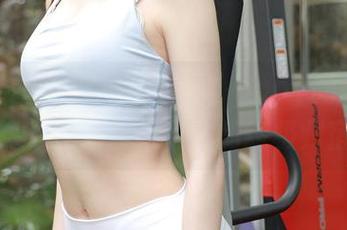 模范学院 – 你见过柒喜小baby的美腿精选吗?这绝对是目光的终极归宿。