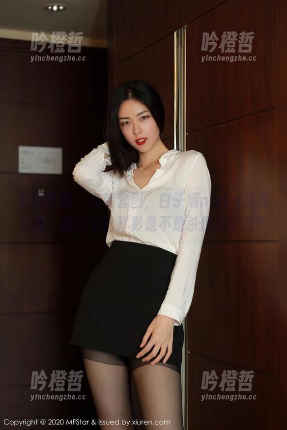 模范学院 - 高清套图，白子嫣nicky的连衣裙，我在想这背影是不是杀伤力十足？