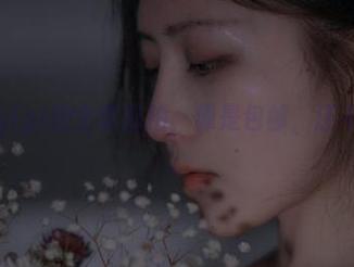 下载樱晚gigi的全套自拍，像是包邮，还不附带发愁。