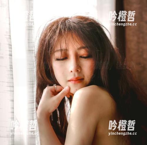 樱晚gigi 樱晚gigi的图集:看女友玩游戏,让我默默当旁观者吗?