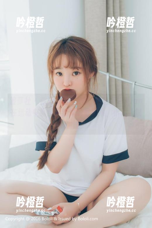 波萝社-K8傲娇萌萌Vivian 波萝社 - 你没看错!K8傲娇萌萌Vivian在运动中继续更新她的写真集,小心心跳加速!