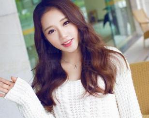 爱蜜社 – 一波小狐狸Sica美脚合集，脚丫子也能申请环游世界，你信不信？