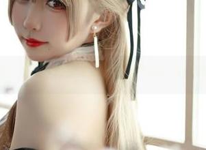的王牌作品：猫田圣奈奈和她的豹纹cos，让人琢磨不透。