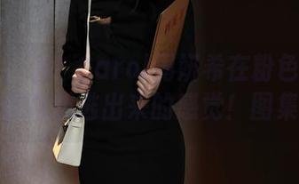 秀人网 – 看！Carol周妍希在粉色泡泡中，写真貌似想逃出来的感觉！图集更新！