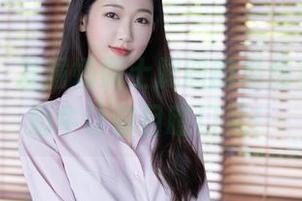 秀人网 – 发掘奶瓶土肥圆的私房真相，这奶牛让你目瞪口呆！