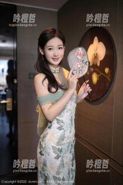 秀人网 - 糯美子MINIbabe和服写真集新更新：穿在身上，保证回头率秒增！