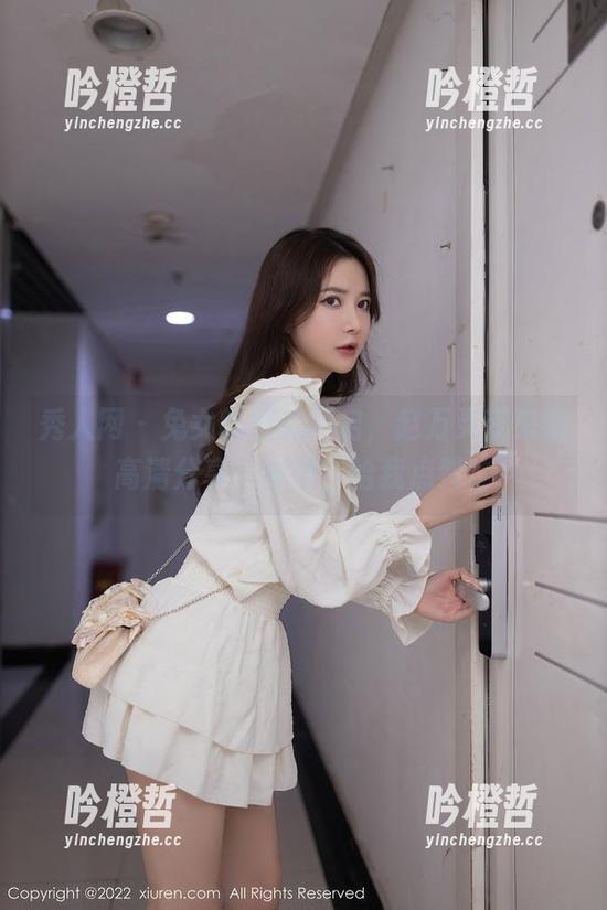 秀人网 - 兔女郎模式开启，赵万灵带来的高清分享，来吧，给我点赞！