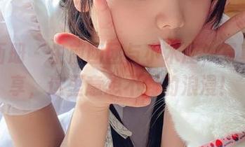 稚乖画册 – 生煎团团与小木屋，写真集分享，这里意想不到的浪漫！