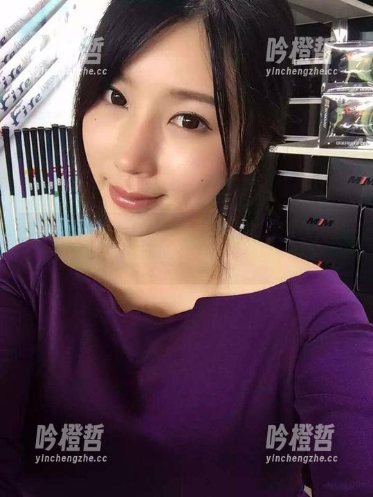 童小芯 微密圈 - 童小芯说:无圣光也不那么冷淡!一穿上吊带黑丝,美图立刻高大上。
