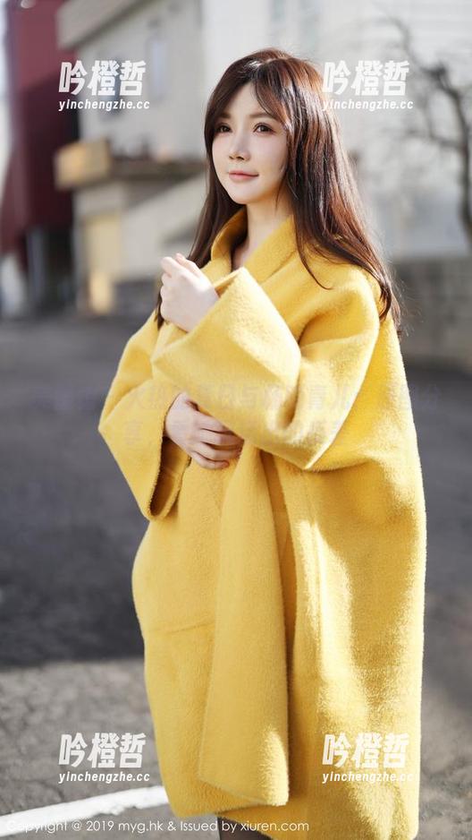 美媛馆-杨晓青儿 美媛馆 - 火热的夏日与杨晓青儿:原图分享,看她玩活出的反差