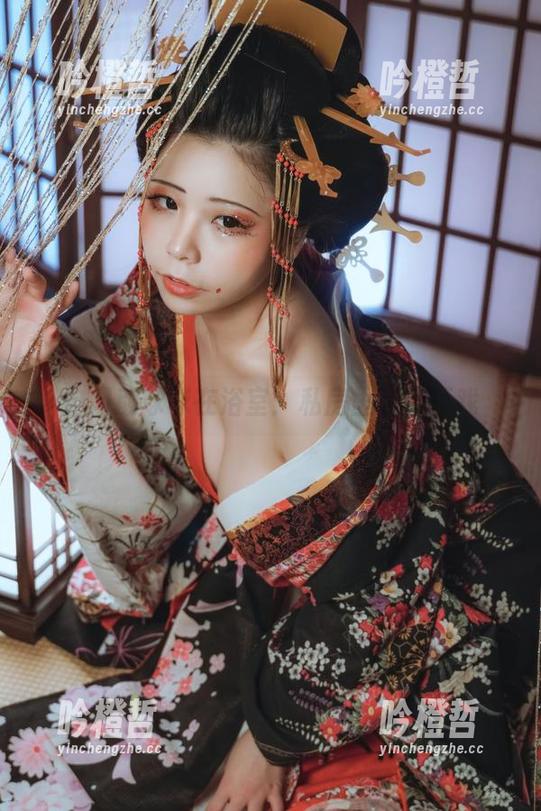 自闭颜球球 自闭颜球球在浴室:私房里的无声戏