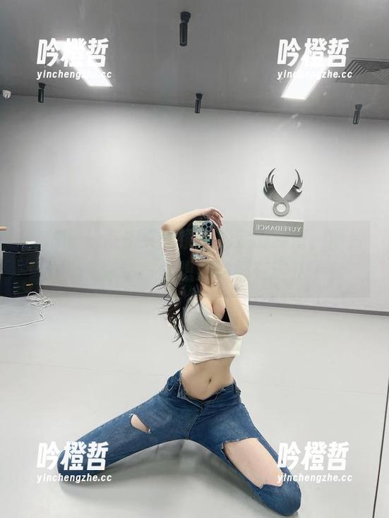 微密圈 - 京东买眼镜不如定制葛征，图片大方又独特，你想要的都在这儿了。