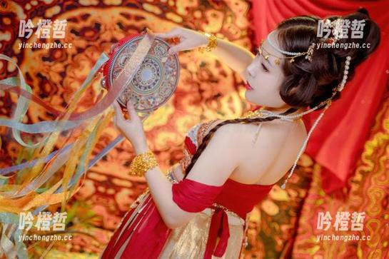 虎森森 一言不合就下载虎森森的黑丝眼镜娘,谁敢说不!