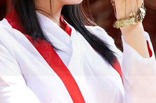 蜜桃社 – 木奈奈的清纯——可下载的套图，乖乖的可不一定像表面那样。