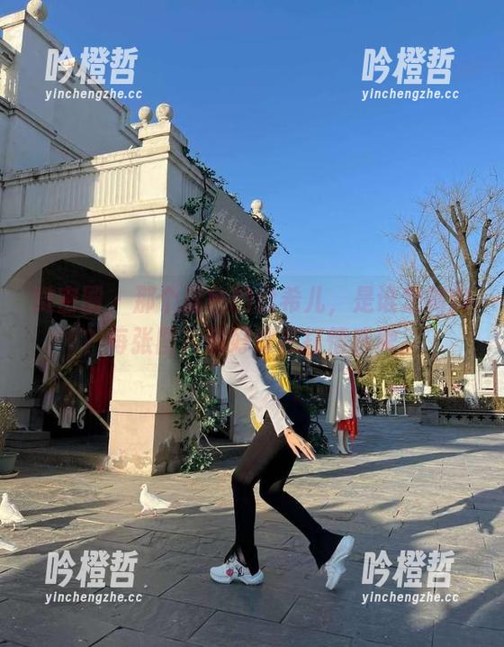 金希儿 微密圈 - 那个粉色的金希儿,是谁定制的?每张图片都好像在打情感牌。