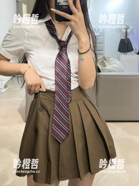 微密圈 - 脑洞大开，陈佩奇的棉袜：看来袜子也能有星途光芒呢！