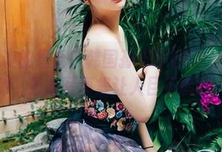 不可思议的组合!韩国孙乐乐的LOOZY–画师,最新写真集让人目不转睛。